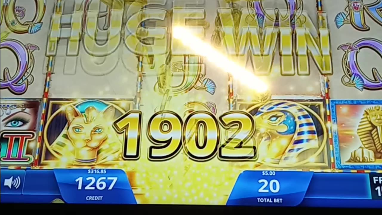 Cleopatra 2 Mid Bonus