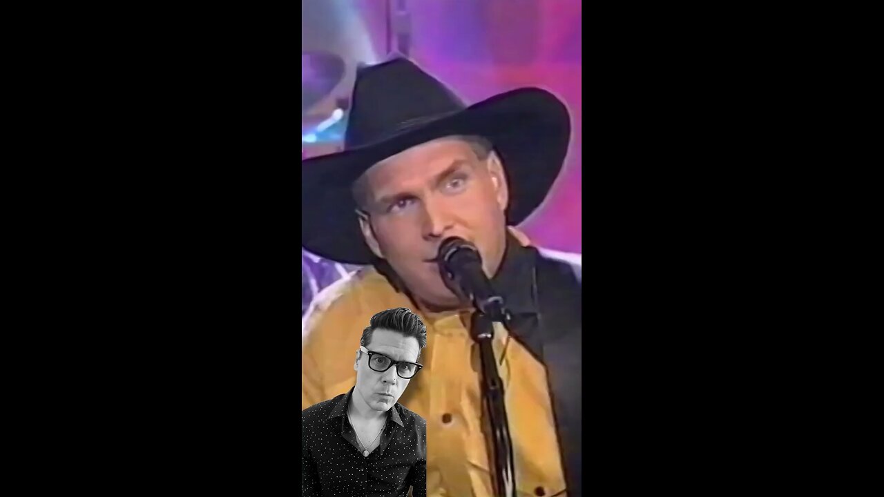 Garth Brooks was accused as a serial killer