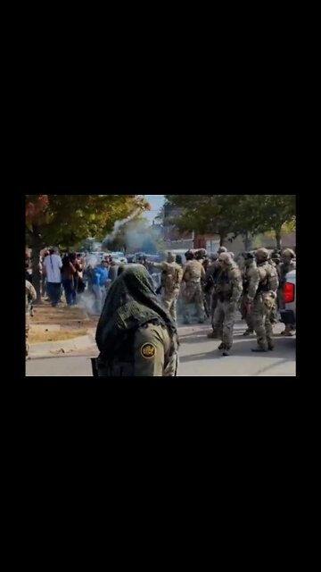 Chaos In Chicago After DHS Agent's Vehicle Involved In A Crash… Being Surrounded By Rabid Leftists