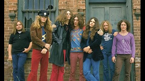 Gimme Three Steps - Lynyrd Skynyrd