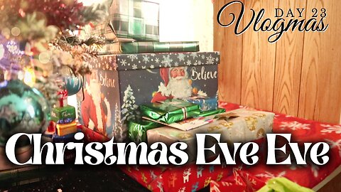 Happy Christmas Eve Eve!!