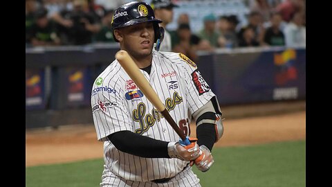 Leandro Cedeño carga con la ofensiva de Leones del Caracas