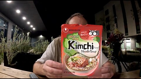 Nongshim Spicy kimchi Noodle Soup Review