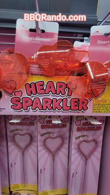 Heart Sparkler ❤️ TNT Fireworks💥#shorts #shortvideo #tnt #fireworks