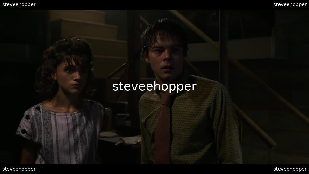Stranger Things_S03E03_Chapter Three: The Case of the Missing Lifeguard