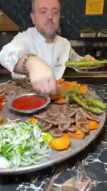 Family-Size Islame Köfte Feast! One Tray Is Enough for Everyone 🍽🔥