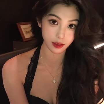 Sultry Gaze! | Chic Charcoal Midriff Top Sensual Fashion Compilation - Daily Beauty EP 427