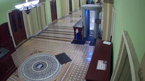 0304USCS03SenateGallerySWnearS324_2021-01-06_23h40min02s473ms.mp4
