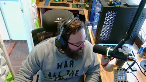 Monday Morning Mayhem - MM w/ the Hombres. 35 push-ups for every loss I take!