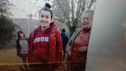 Out with 10 dogs, DIAGNOSING STRANGERS UNWELL, THEN MOCKING THEM