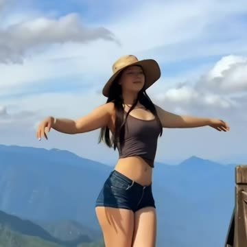 💎 Short Dress Styling Tips Every Girl Needs! 💎