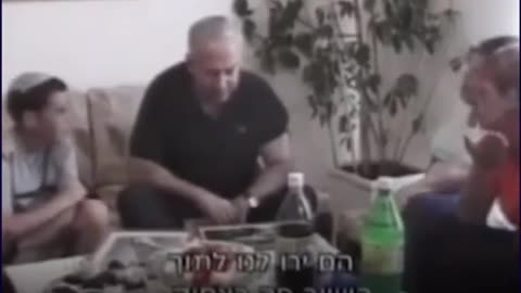 NETANYAHU in 2001 talking about manipulating america
