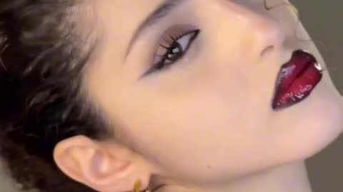 ايه اني احبك