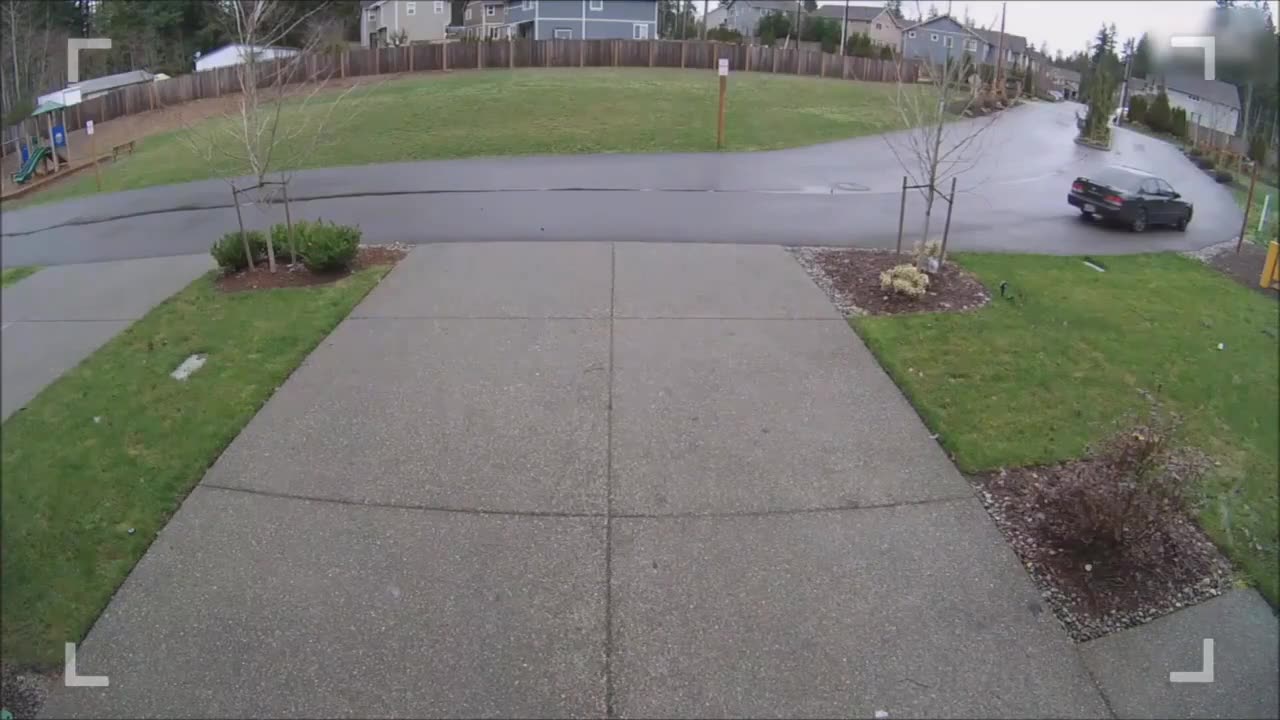 A viral security video from Snohomish County, Washington shows a porch pirate slipping