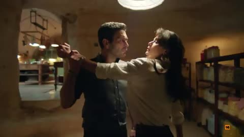 Ozan Akbaba da vida a Cihan Albora, el hombre que deberá proteger a su familia