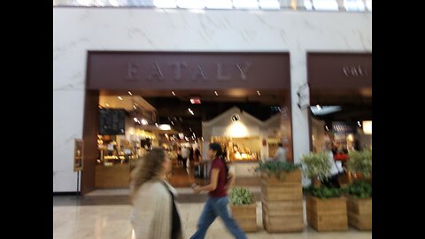 "Walkabout Boston" Episode 1.) Eatal: Bostons most expensive food court.