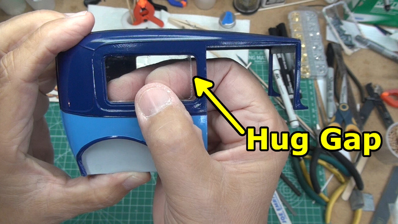 06 1931 Model A 2 Door Sedan 1:16 Scale