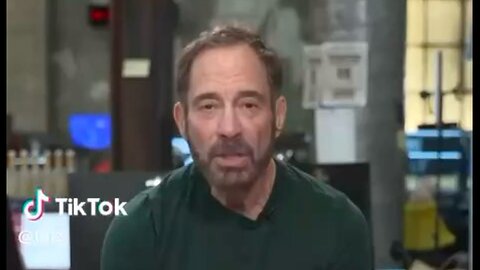 Harvey Levin Calls The Golden Globes Out For Leaving Out Podcasters Who Lean Right