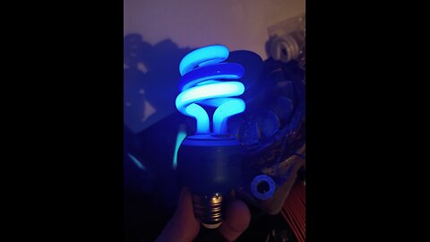 Glowing Light Bulbs With No Wires? Real Energy Experiment You’ve Never Seen