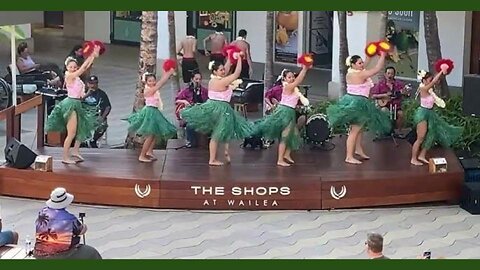 Polynesian Show at The Shops at Wailea