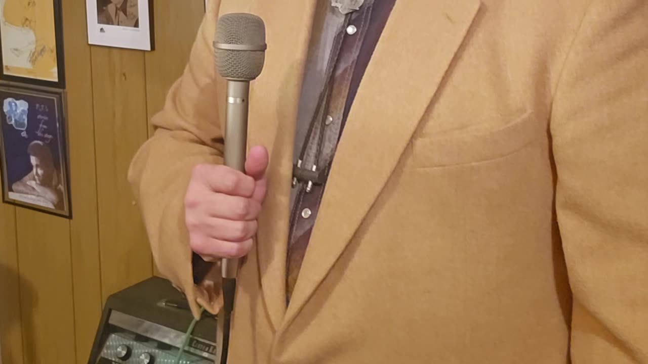 Trent Page vocal demonstration.