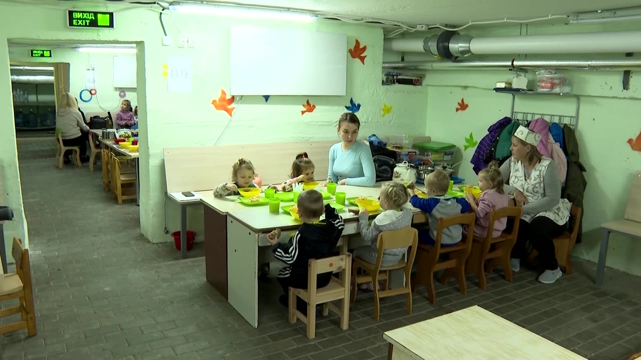 Ukraine nursery struggles to cook as Russia strikes power grid