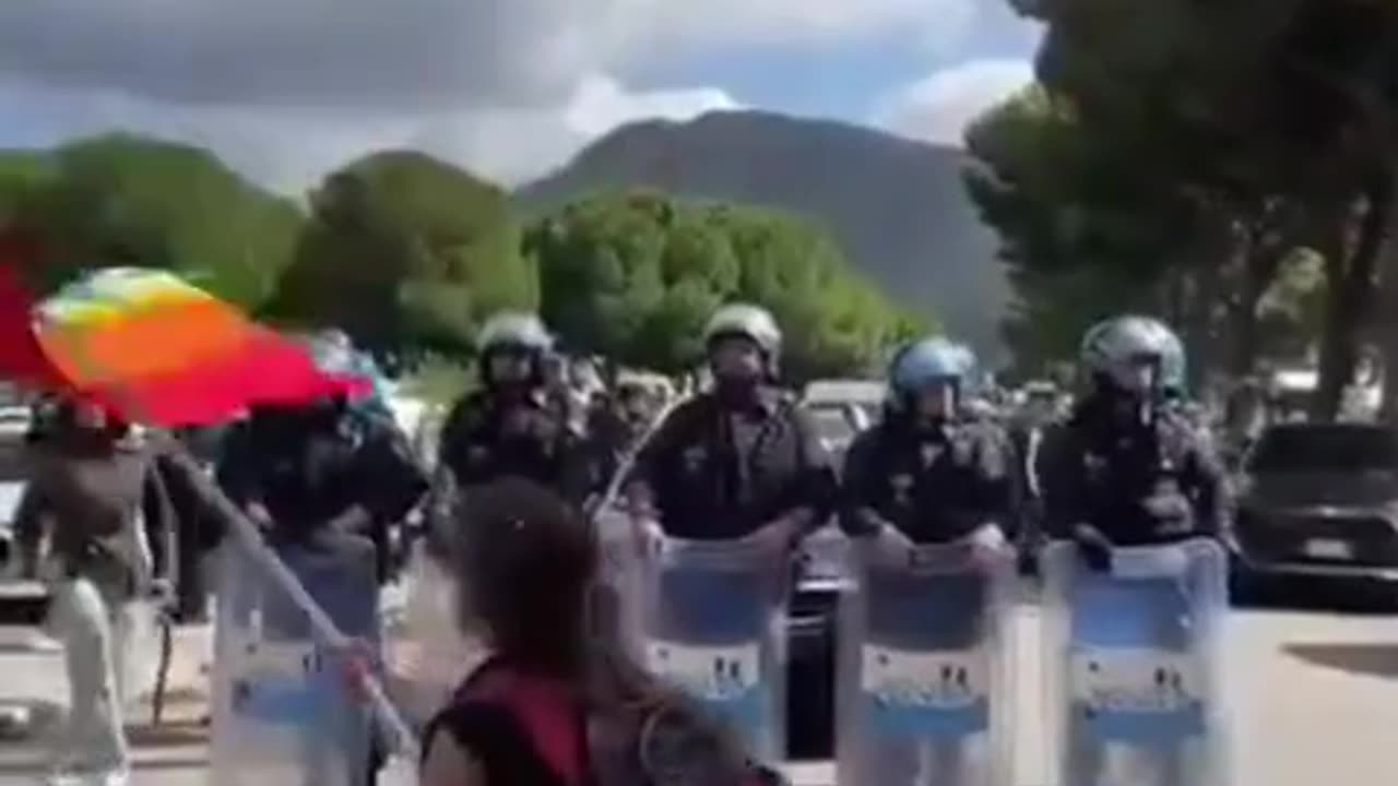 Non aggiungiamo nessuna didascalia!