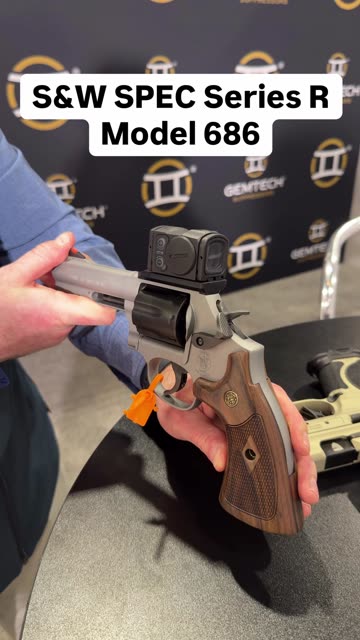 S&W SPEC Series R Model 686