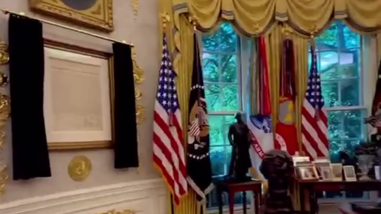 Trump's Oval looks leagues better than Biden and Obama's.