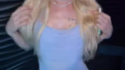 A great tgirl to a party