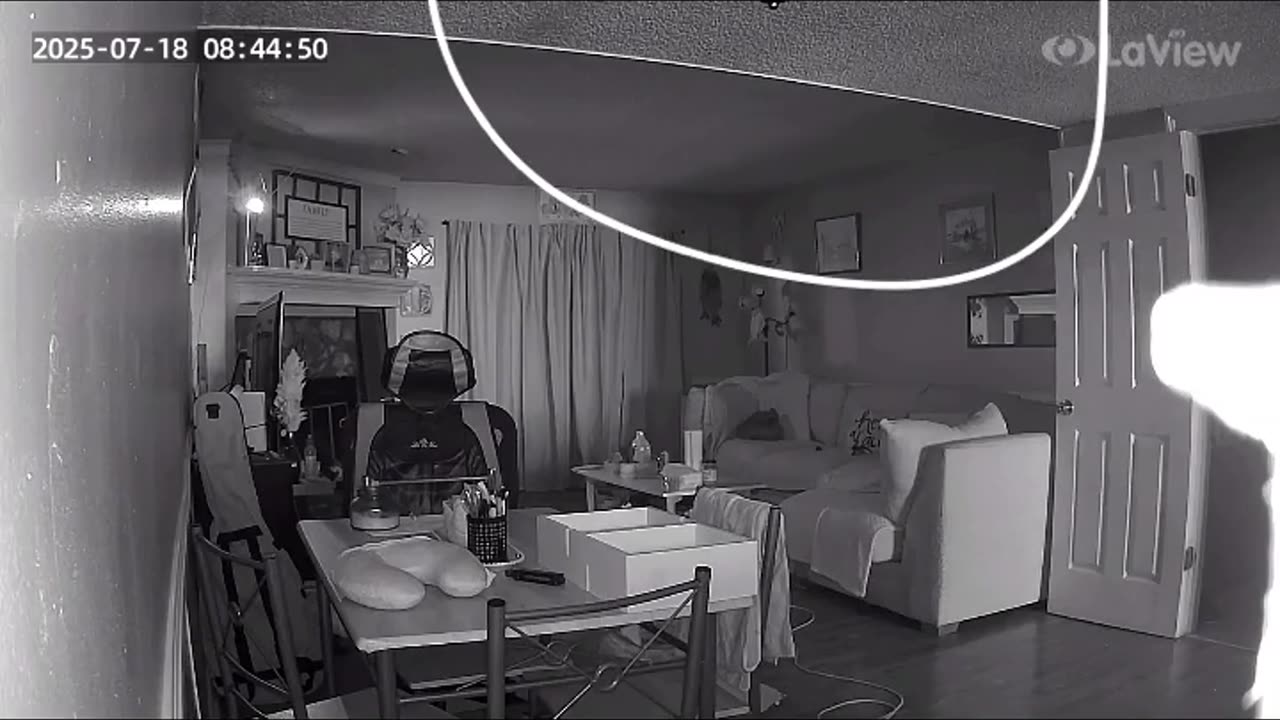 😨👻 Friend Captures Unexplained Moment on Camera - What Is It? | TheHauntingHour