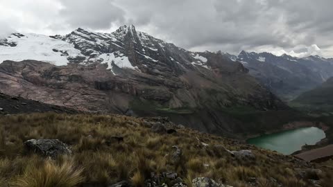 From Tullparaju to Tullpacocha (Huaraz, Ancash, Peru)