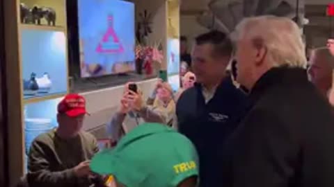 President Donald J. Trump meets with locals at the Machine Shed in Iowa.