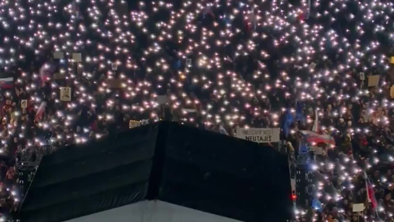 Tens of thousands of people in Slovakia, Bratislava, demonstrate against Putin's puppets