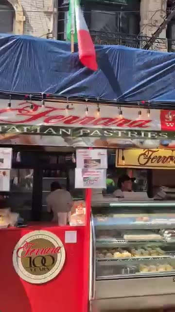 New York’s Biggest Italian Food Festival! 🇮🇹🍕 | 99th Feast of San Gennaro in Little Italy NYC