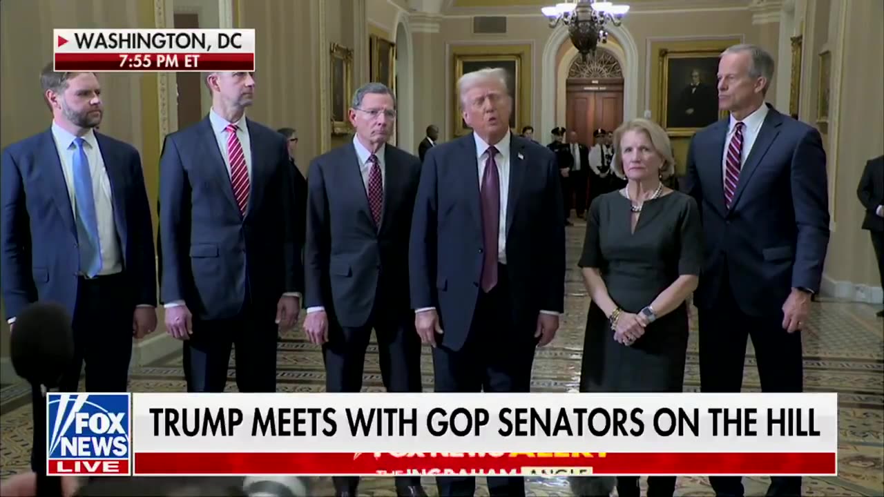 President Trump meets w/ GOP Senators: Answers reporters on closing border & carrying out mass deportation (1/8/25)