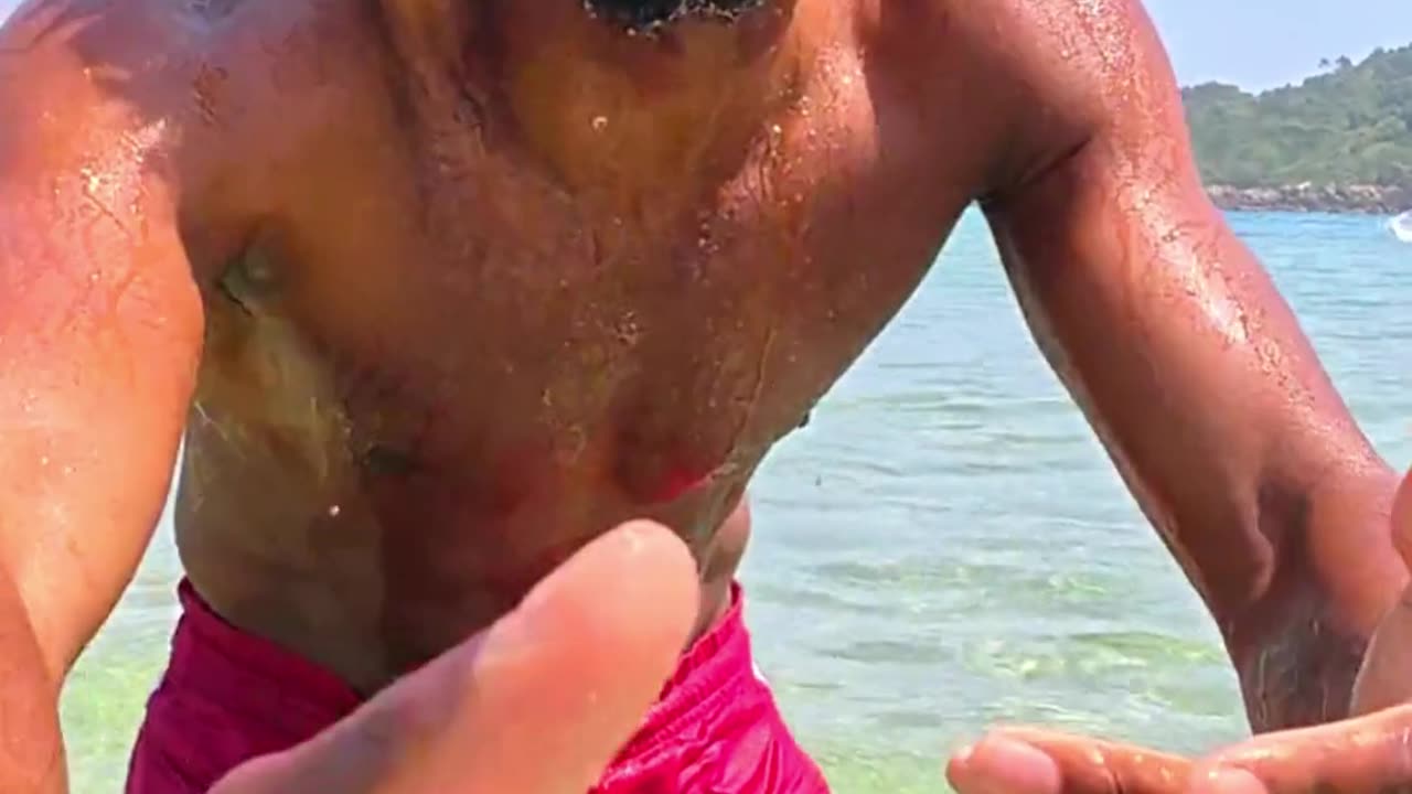 Mesmerize Aqua Eau de Toilette by AVON