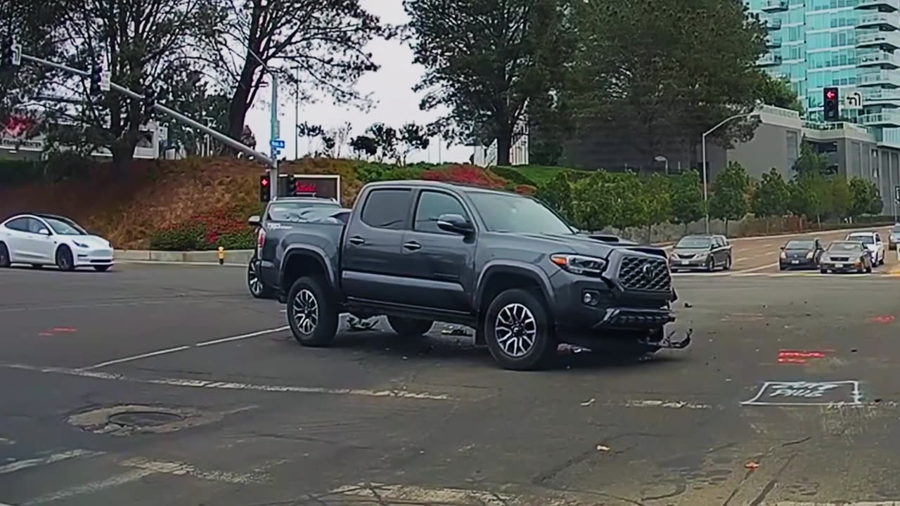 CRASHES YOU WON'T BELIEVE 14