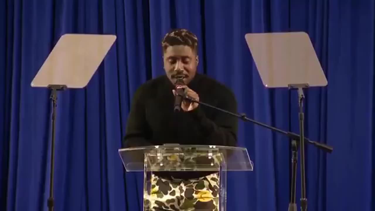 Raqpper introduces Jasmine Crockett at announcement ceremony for Senate race