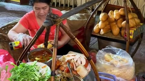 Eating parrots on the streets of Vietnam