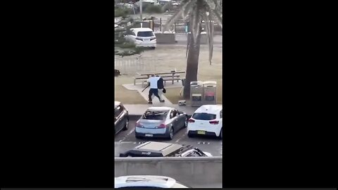 Muslim Terror Attacks That Killed 16 @ Bondi Beach- Equalled by Muslim Hero yell WOKE MORONS