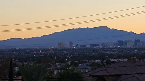 Did you SEE tonight's Las Vegas sunset? Check THIS out! 10.16.2025 #follow #lasvegas #travel #gaming