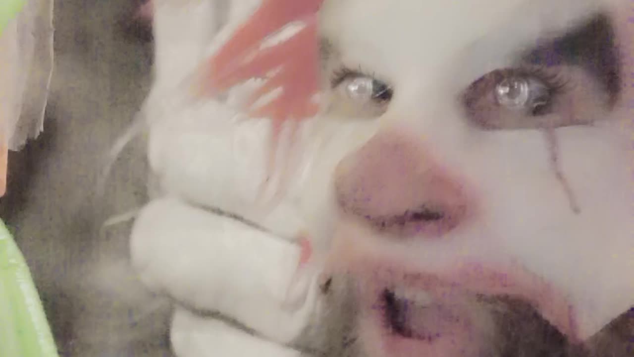 RED DYE EXPERIMENT: Part 1 🤡 getting AUTISTIC for PAINT NIGHT 🎨