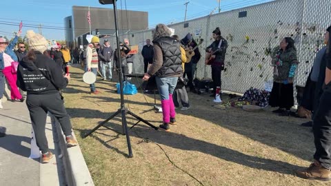LIVE: Protest Outside Broadview ICE Facility