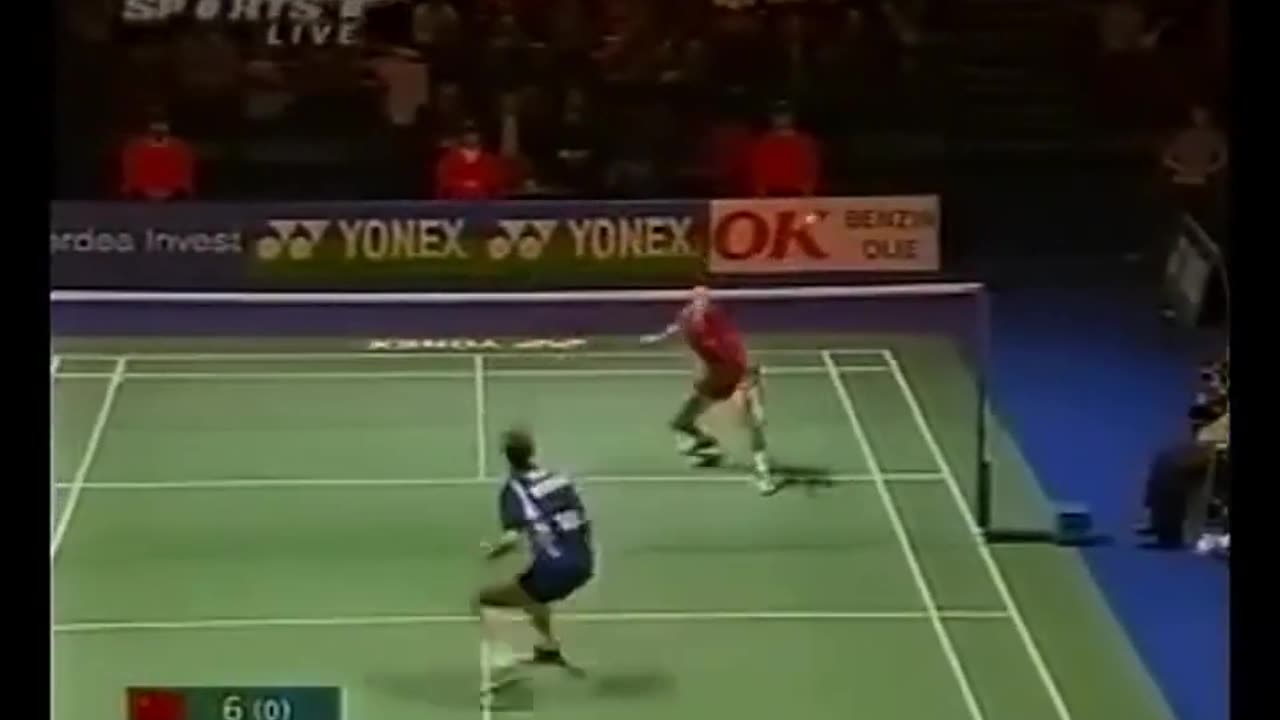【LOW ANGLE】PETER GADE VS LIN DAN 2004 ALL ENGLAND 【SECOND ROUND】 Hightlight