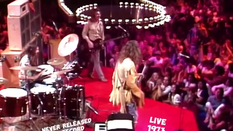 BAREFOOTIN’ ~ LEE MICHAELS ( LIVE )