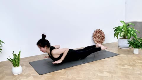 15-Minute Flow to Cleanse, Reduce Bloating & Boost Digestion | Detox Stomach Yoga