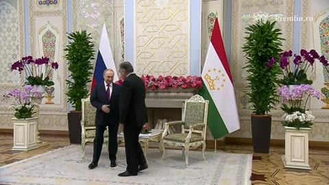 В Душанбе начались переговоры Президента России В.В.Путина и Президента Таджикистана Э.Ш.Рахмона.