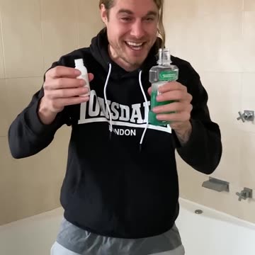 Fart Spray in Mouthwash!💨😂 #fartspray #prankvideo