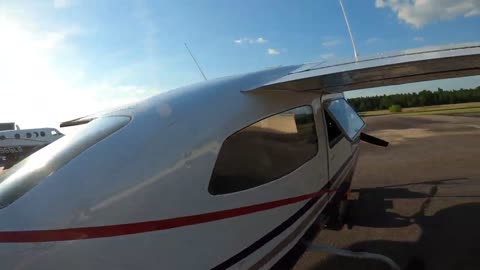 Aviation Detailing a Super King Air, Cessna 210, Cessna 172